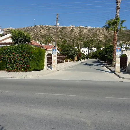 Ambelones 2 Pissouri